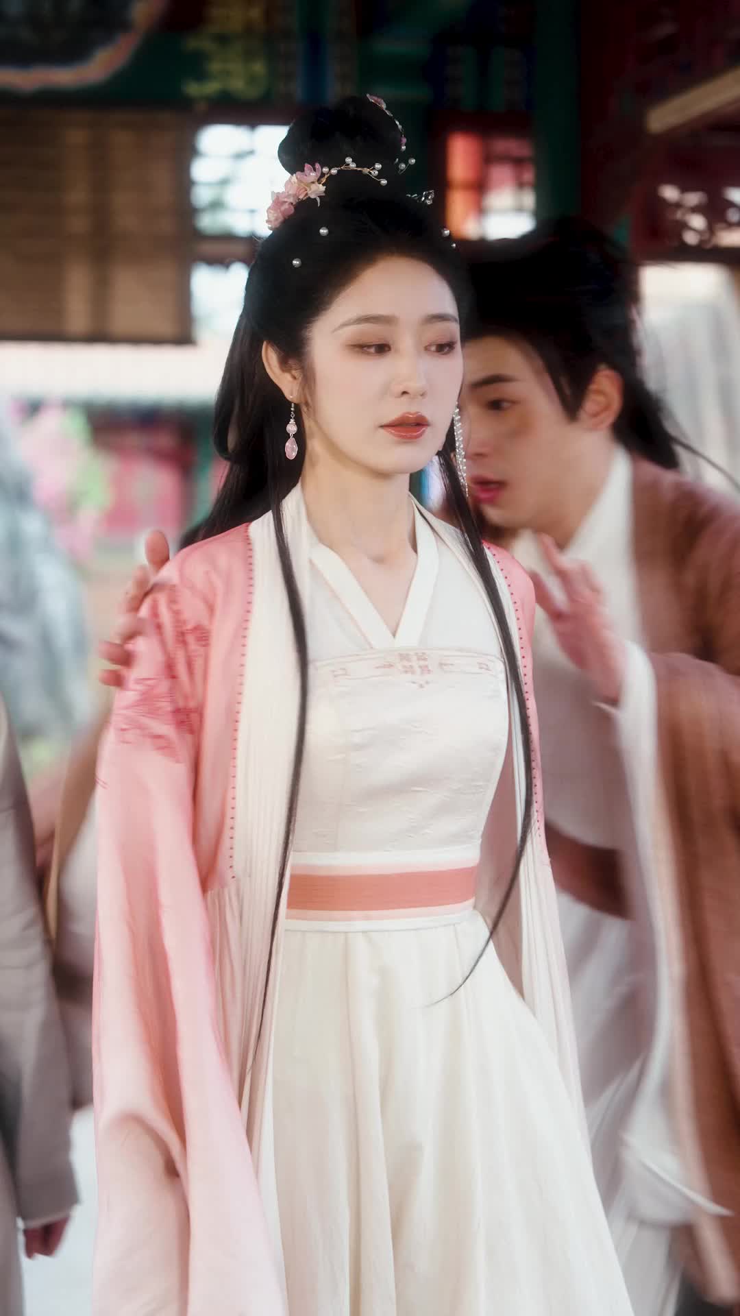 الحلقة 16 - دهاء الجمال الفاتن